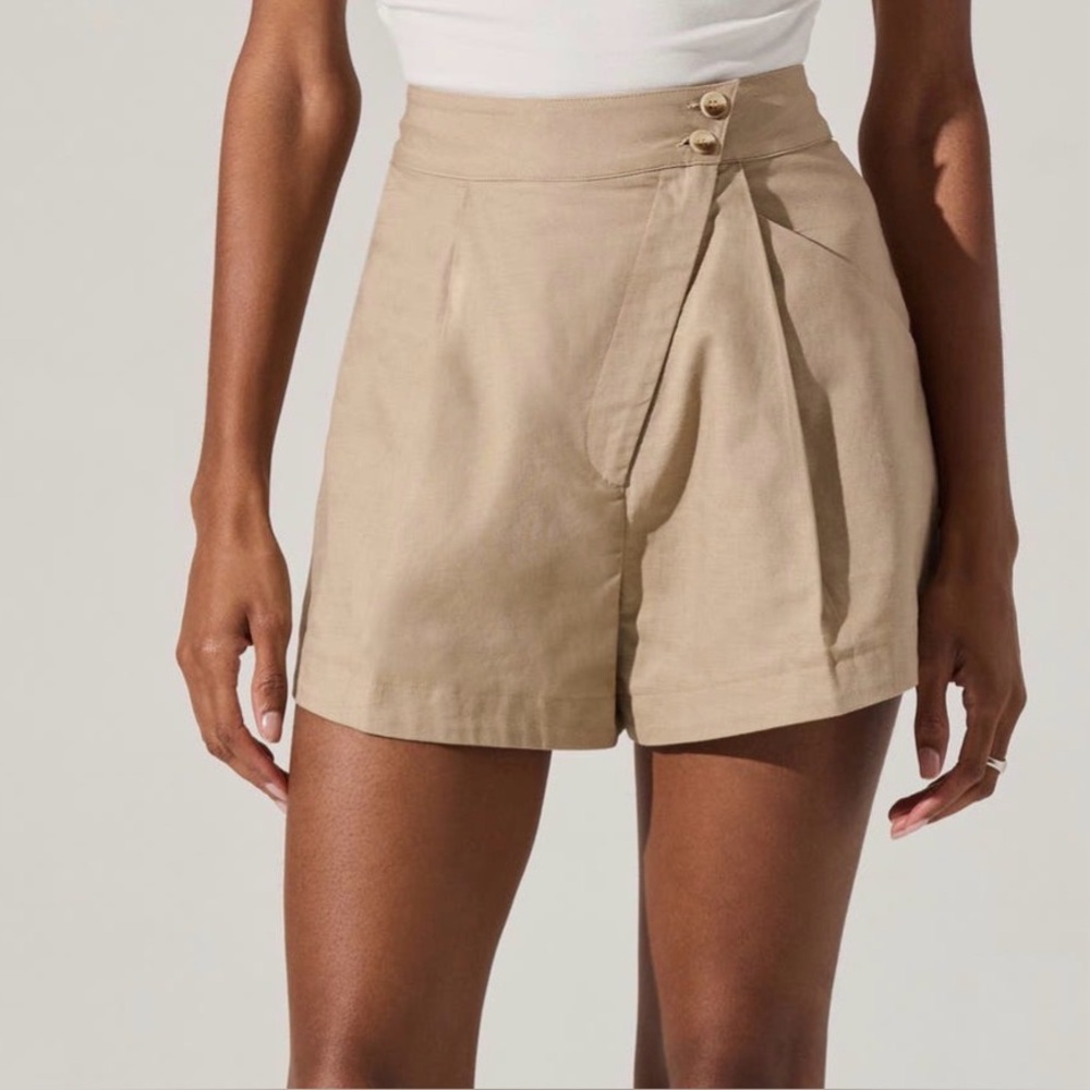 ASTR the label asymmetric shorts women